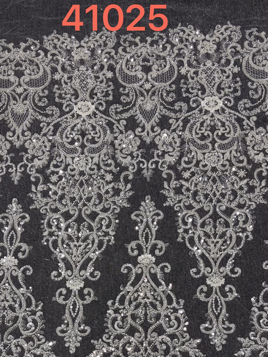 SEQUIN EMBROIDERED MESH 41025 fabric detail 1