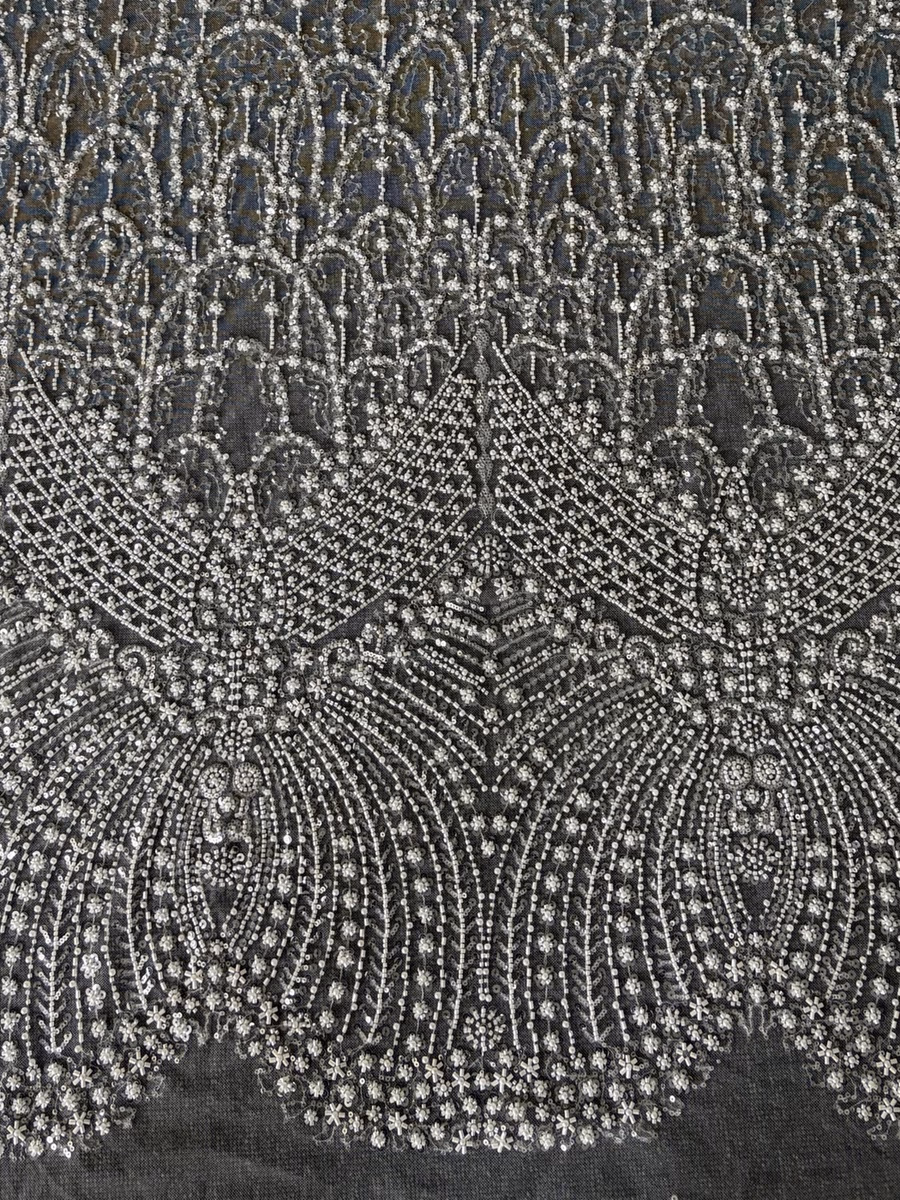 SEQUIN EMBROIDERED MESH L029 fabric detail 3
