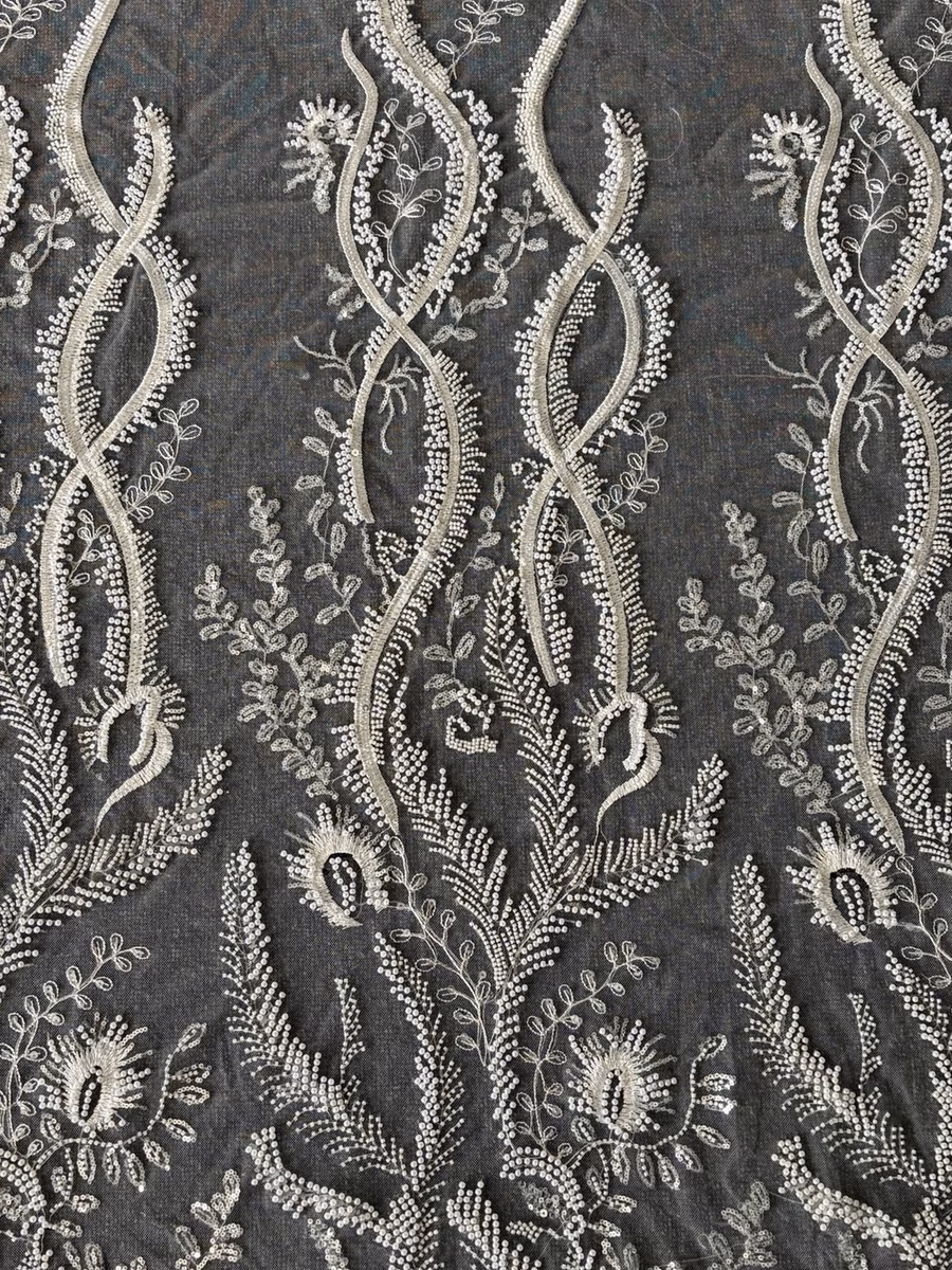 SEQUIN EMBROIDERED MESH SFX150 fabric detail 2