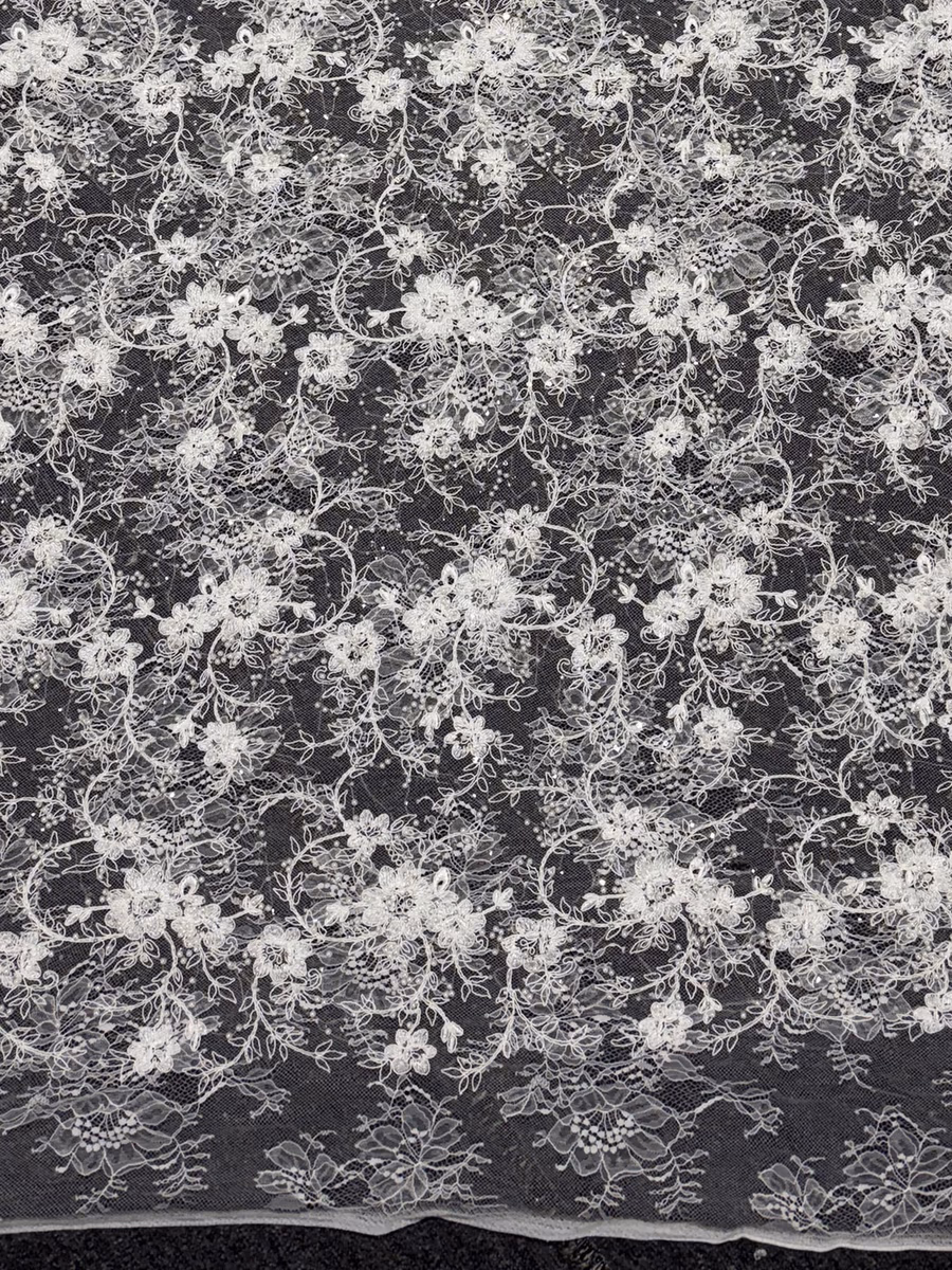 SEQUIN EMBROIDERED MESH Y275 fabric detail 3